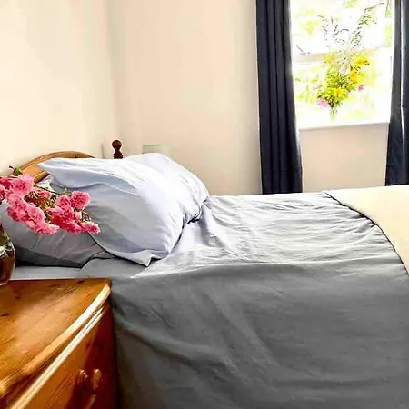 Ferienhaus Fionas Thatched Eile *